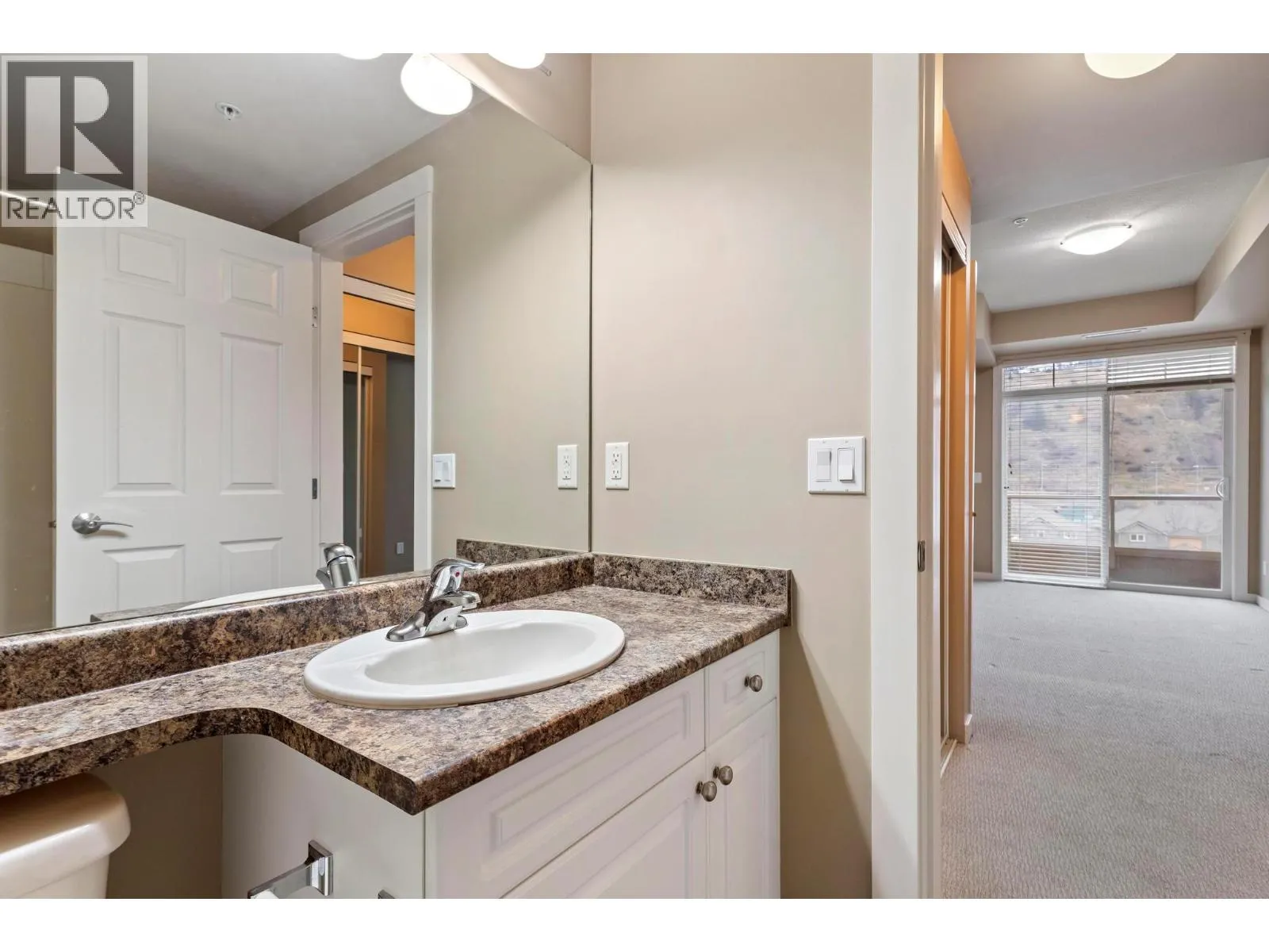 3550 Woodsdale Road Unit# 401