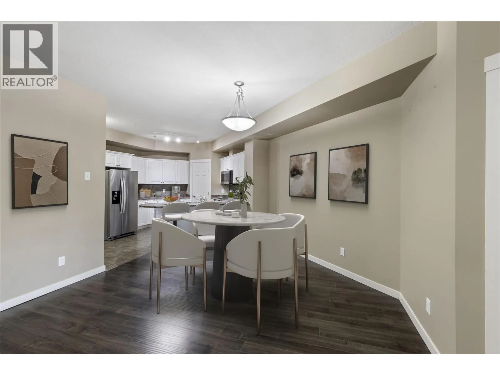 3550 Woodsdale Road Unit# 401