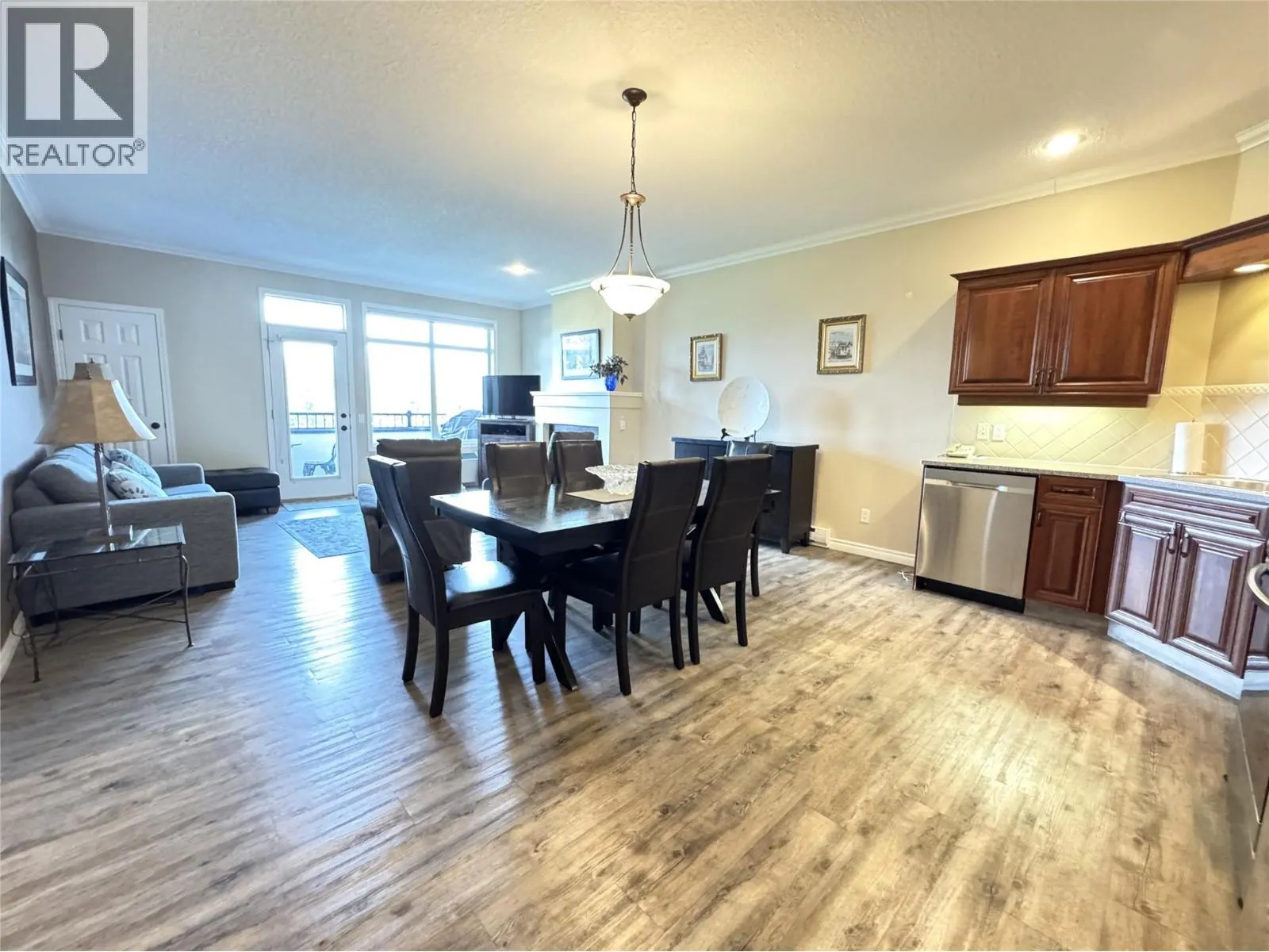 100 BIGHORN Boulevard Unit# 113