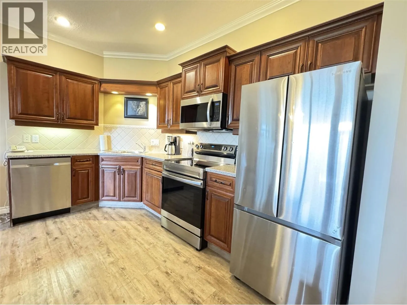 100 BIGHORN Boulevard Unit# 113
