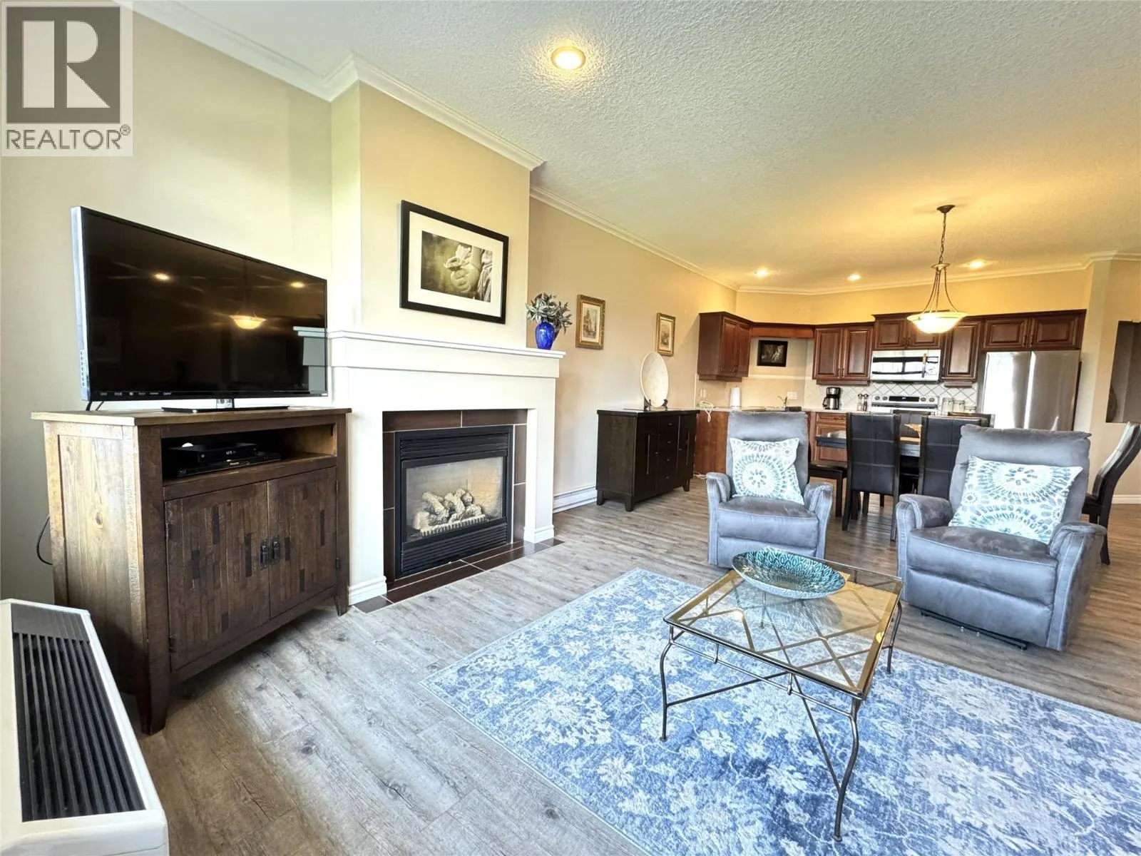 100 BIGHORN Boulevard Unit# 113
