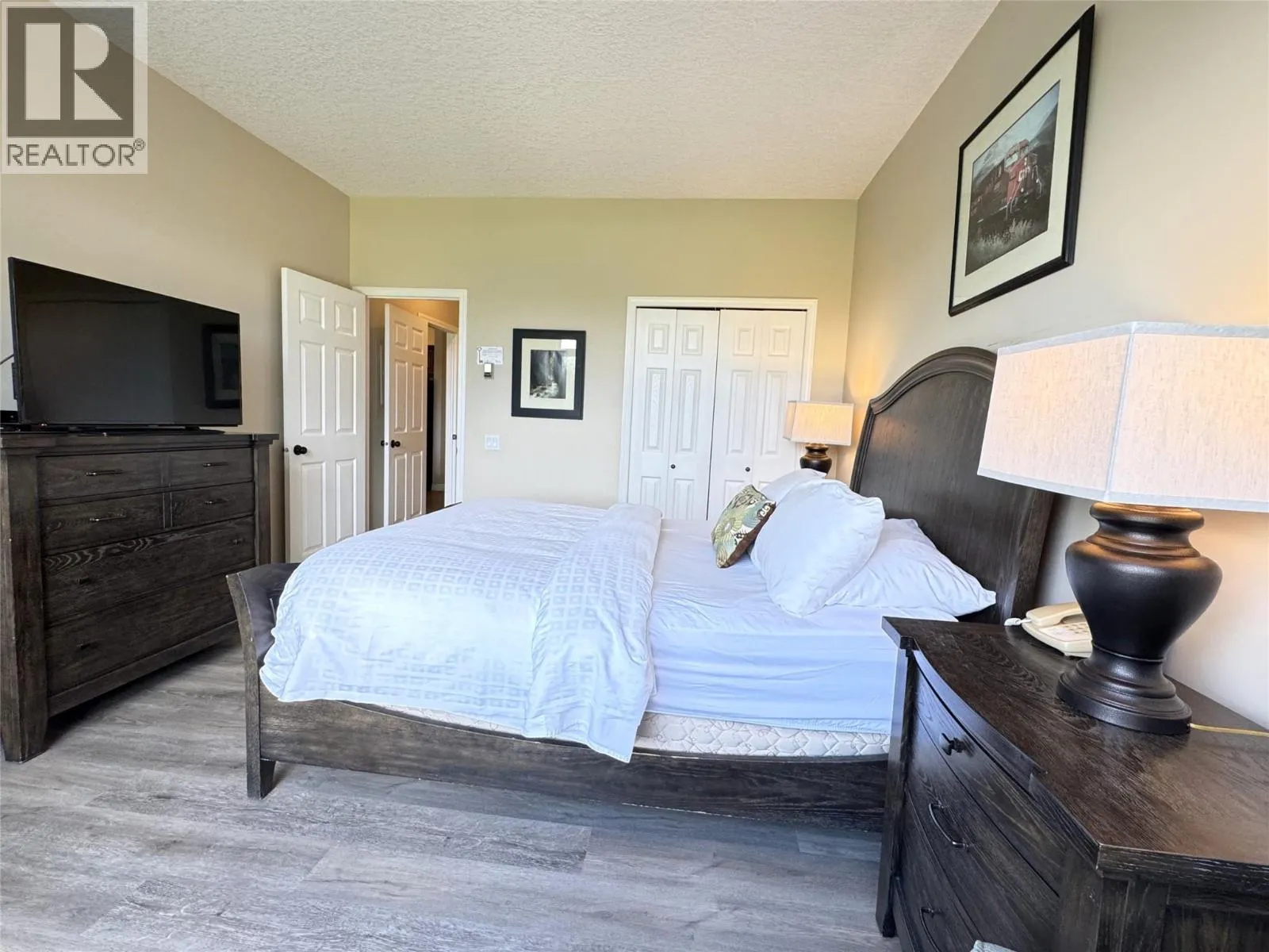 100 BIGHORN Boulevard Unit# 113
