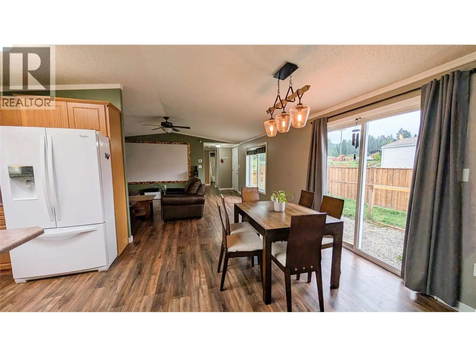 4811 CRESCENTWOOD Drive