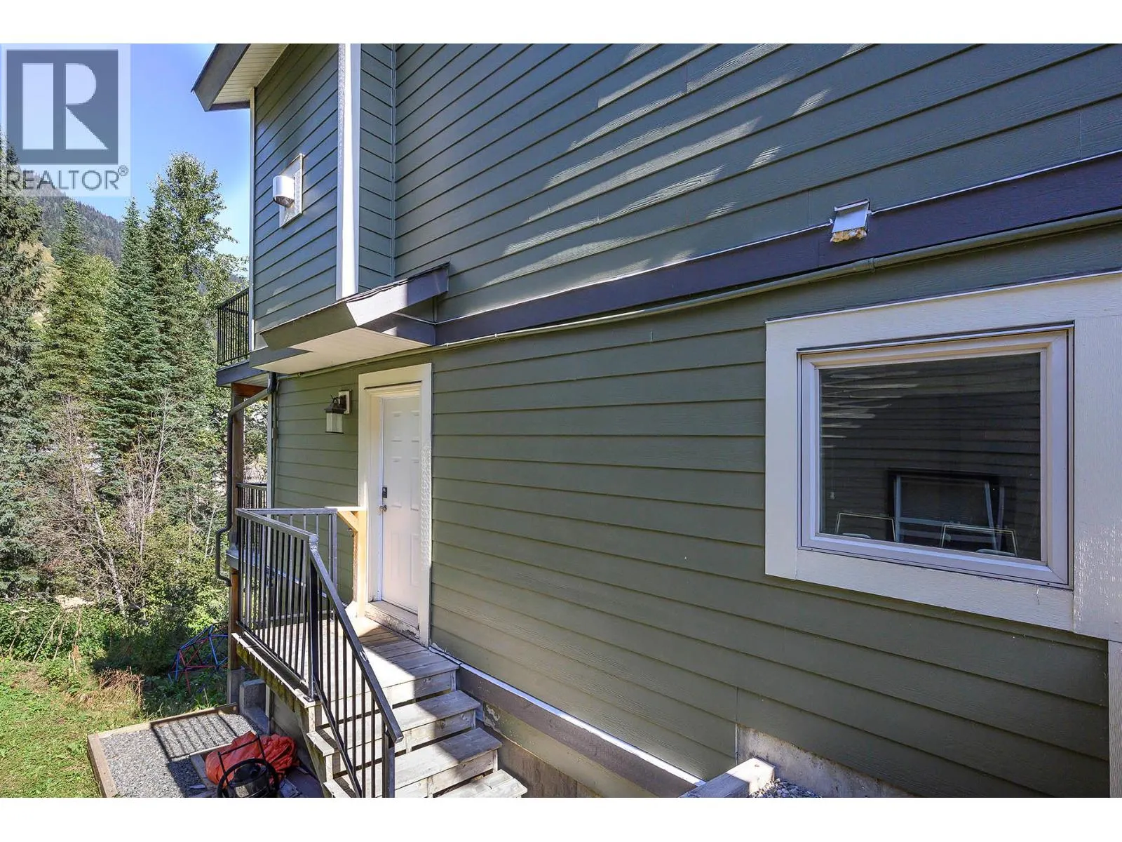 1376 BURFIELD Drive