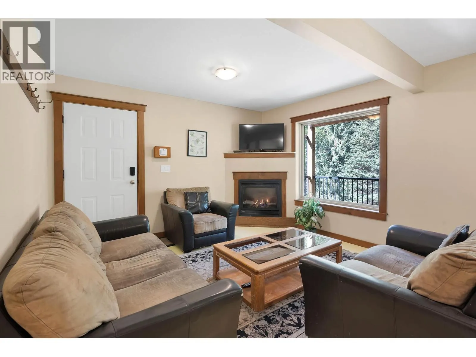 1376 BURFIELD Drive