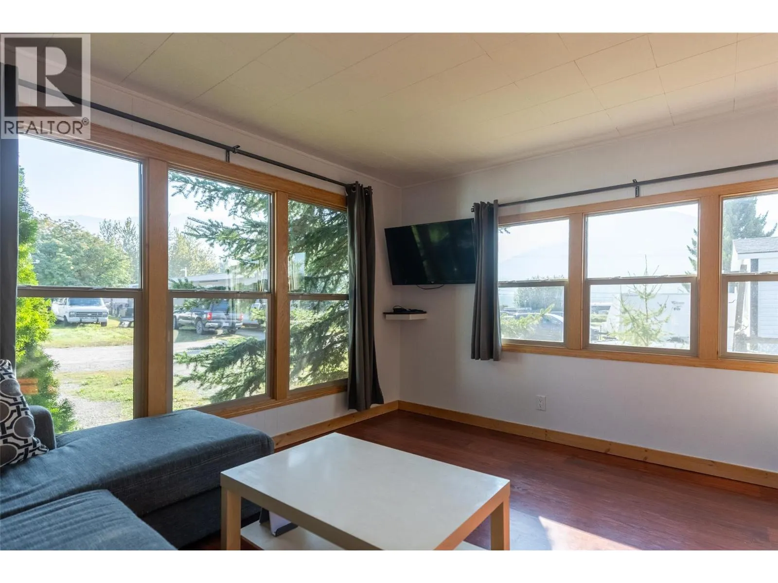 1333 DICKEN Road Unit# C17