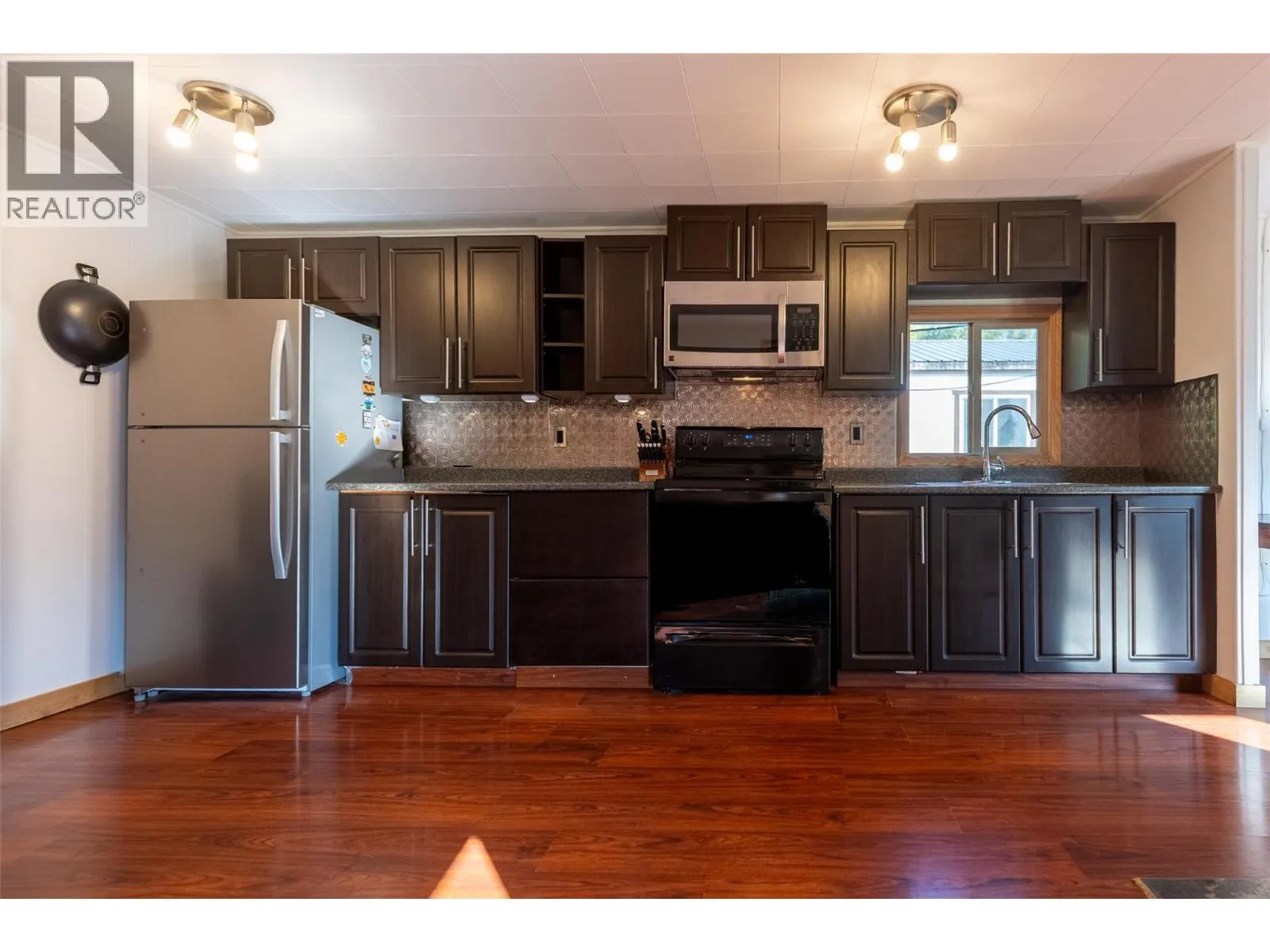 1333 DICKEN Road Unit# C17