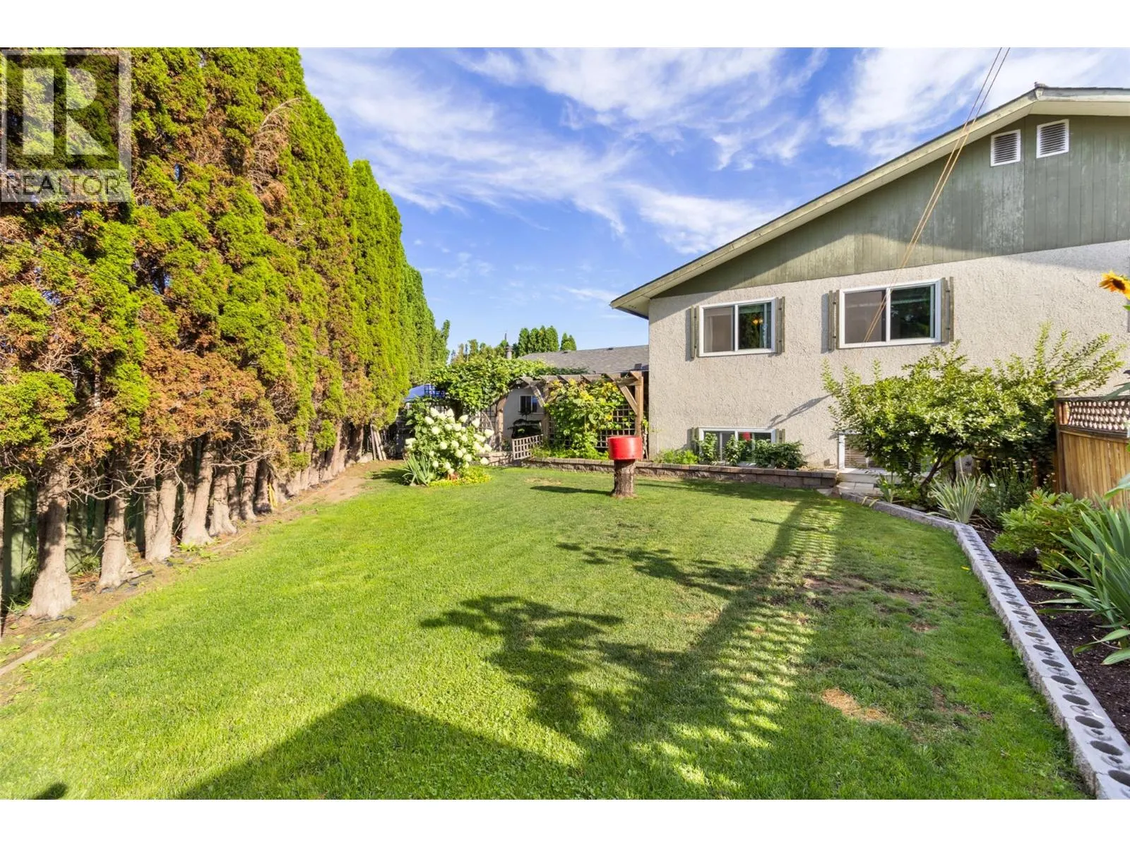 224 CYPRESS Avenue
