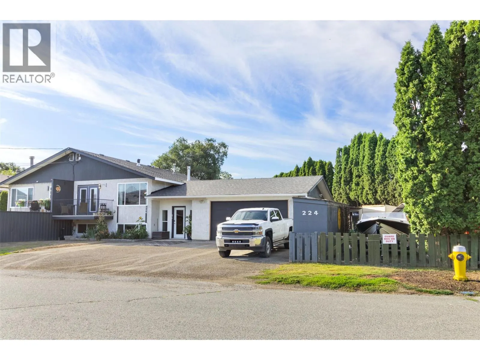 224 CYPRESS Avenue