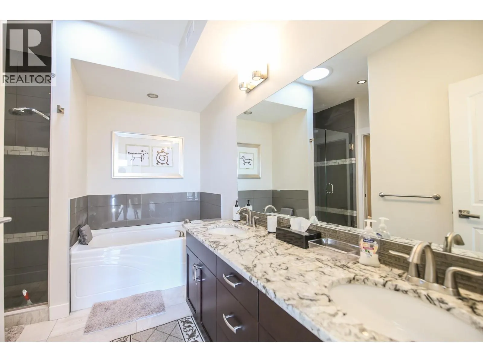 2000 VALLEYVIEW Drive Unit# 25