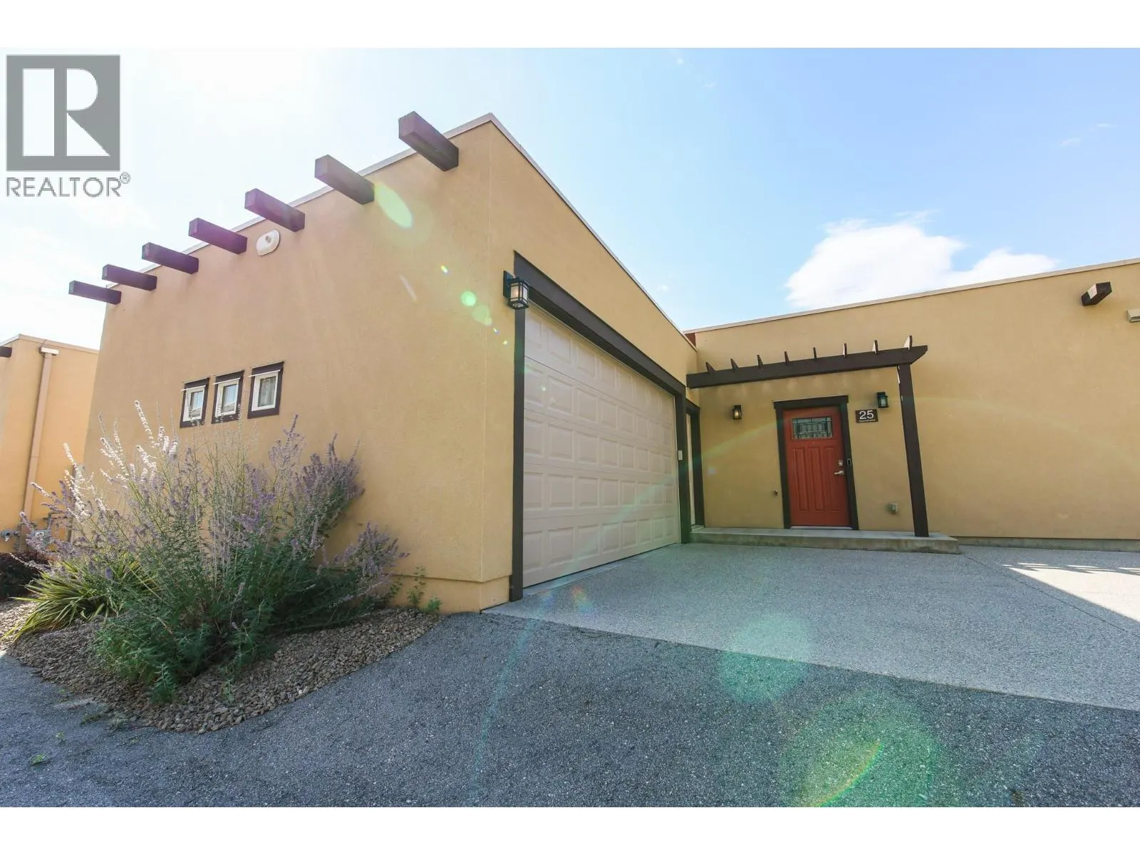 2000 VALLEYVIEW Drive Unit# 25