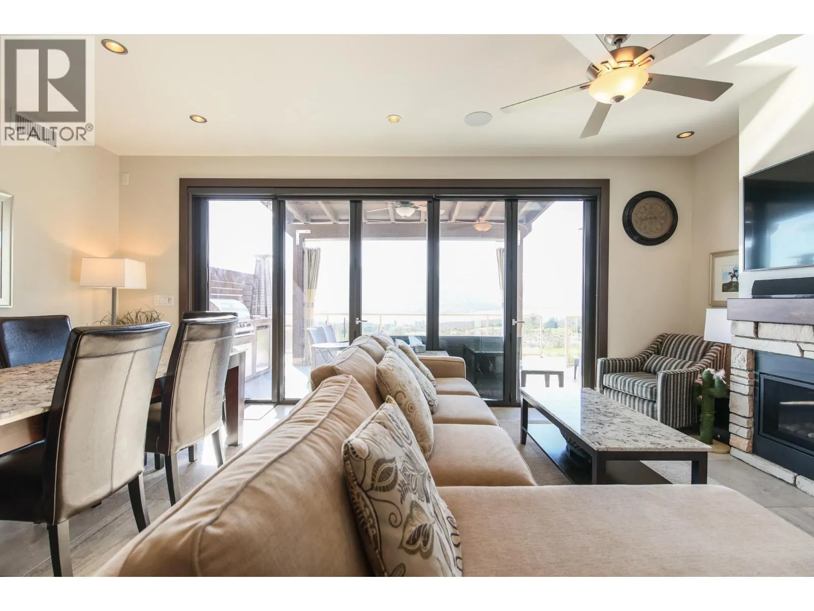 2000 VALLEYVIEW Drive Unit# 25