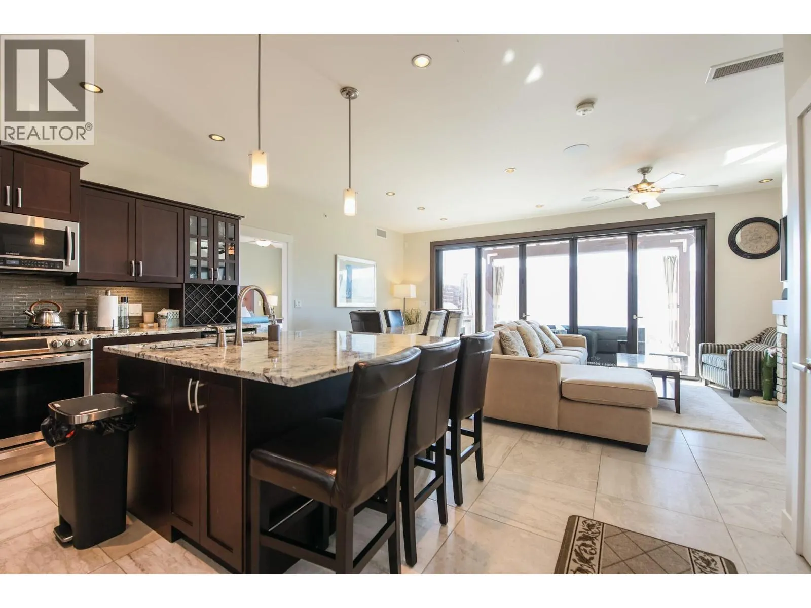2000 VALLEYVIEW Drive Unit# 25