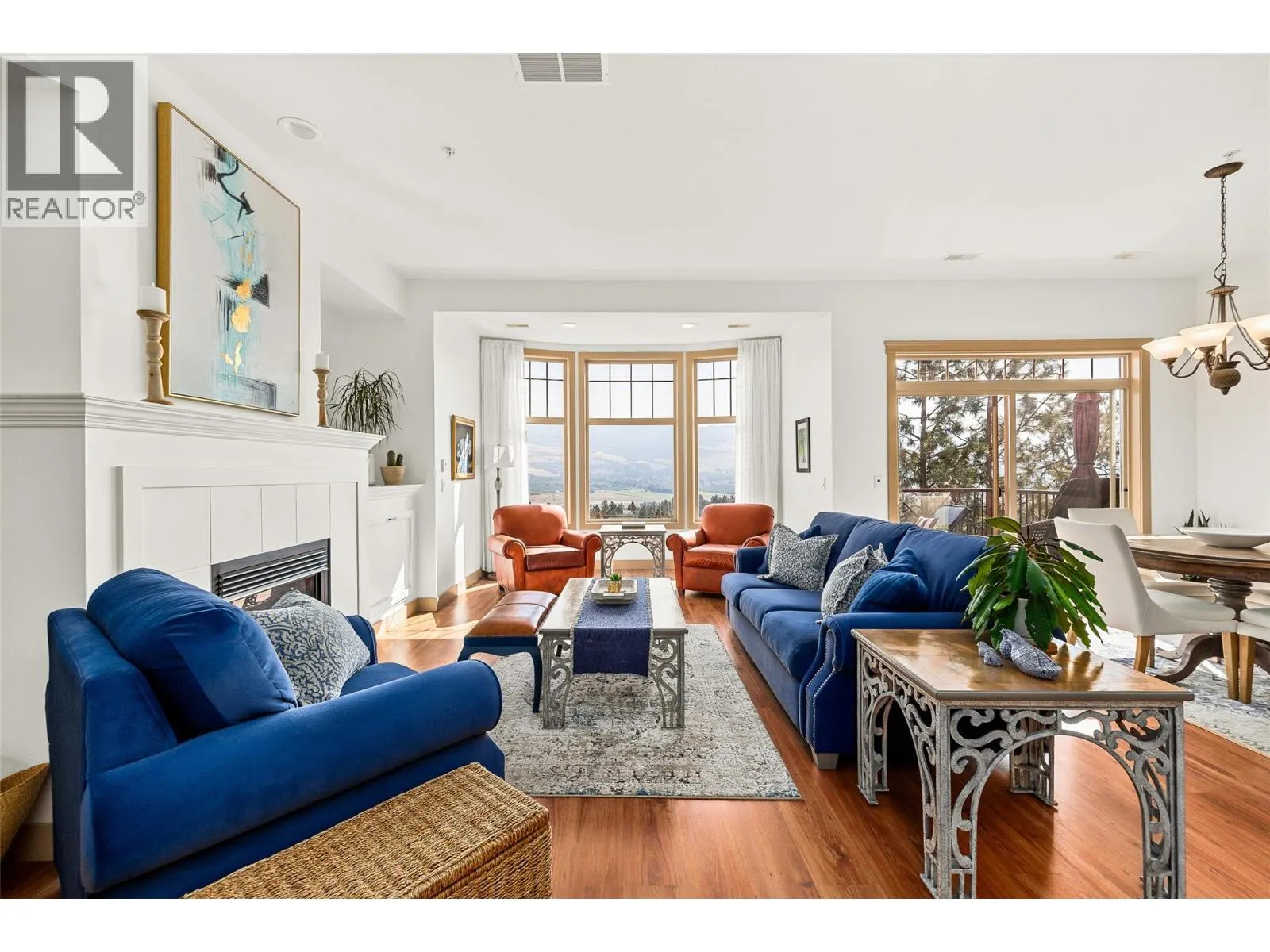 1795 Country Club Drive Unit# 216