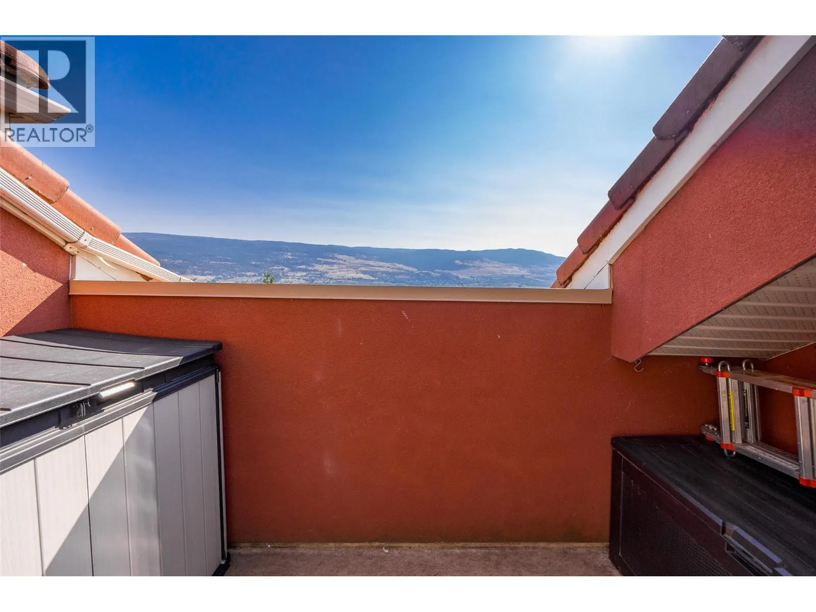1795 Country Club Drive Unit# 216