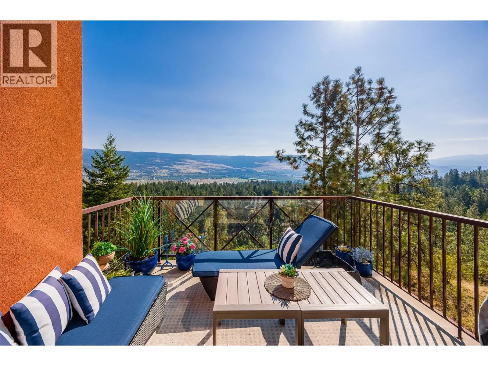 1795 Country Club Drive Unit# 216