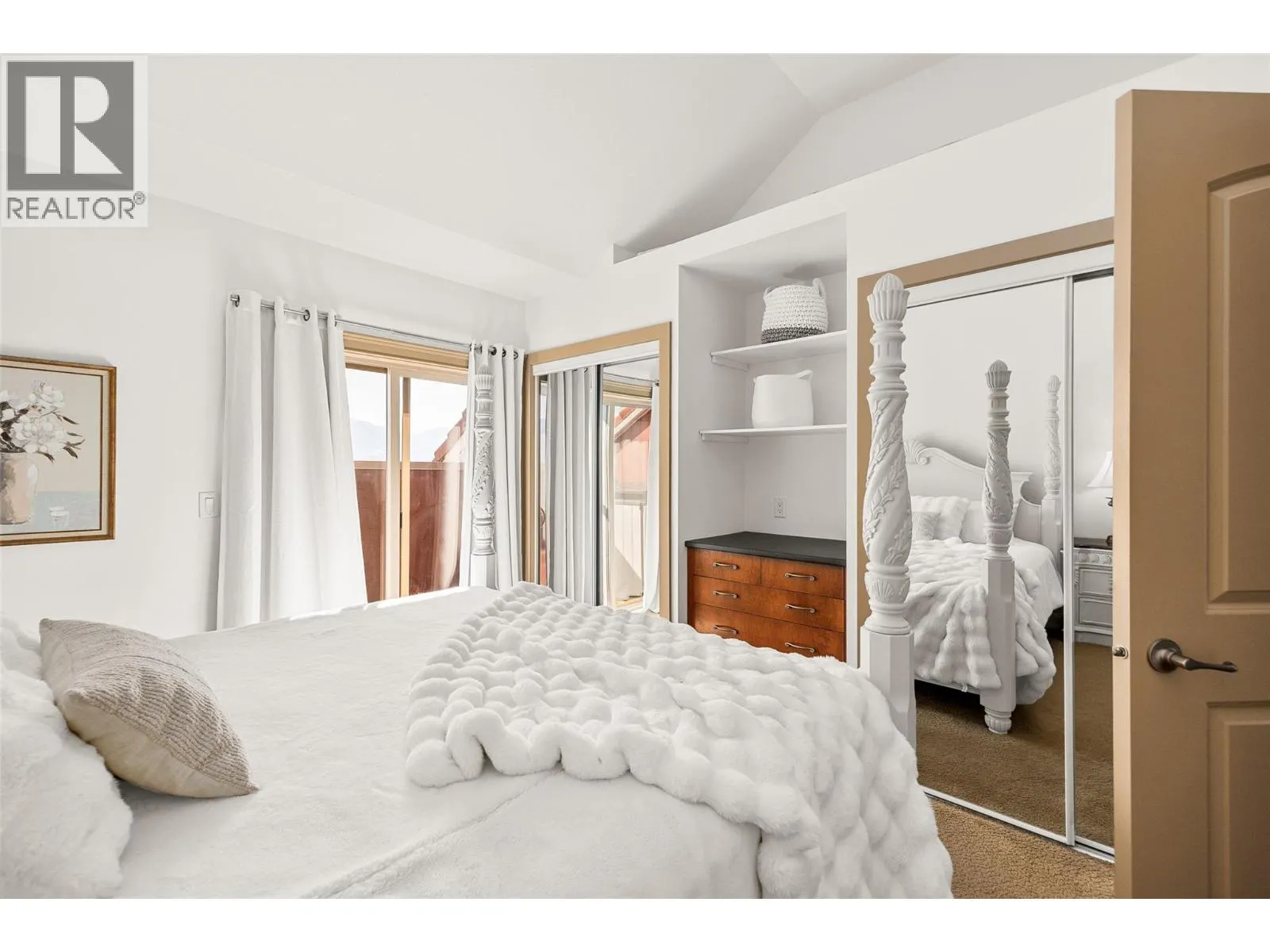 1795 Country Club Drive Unit# 216