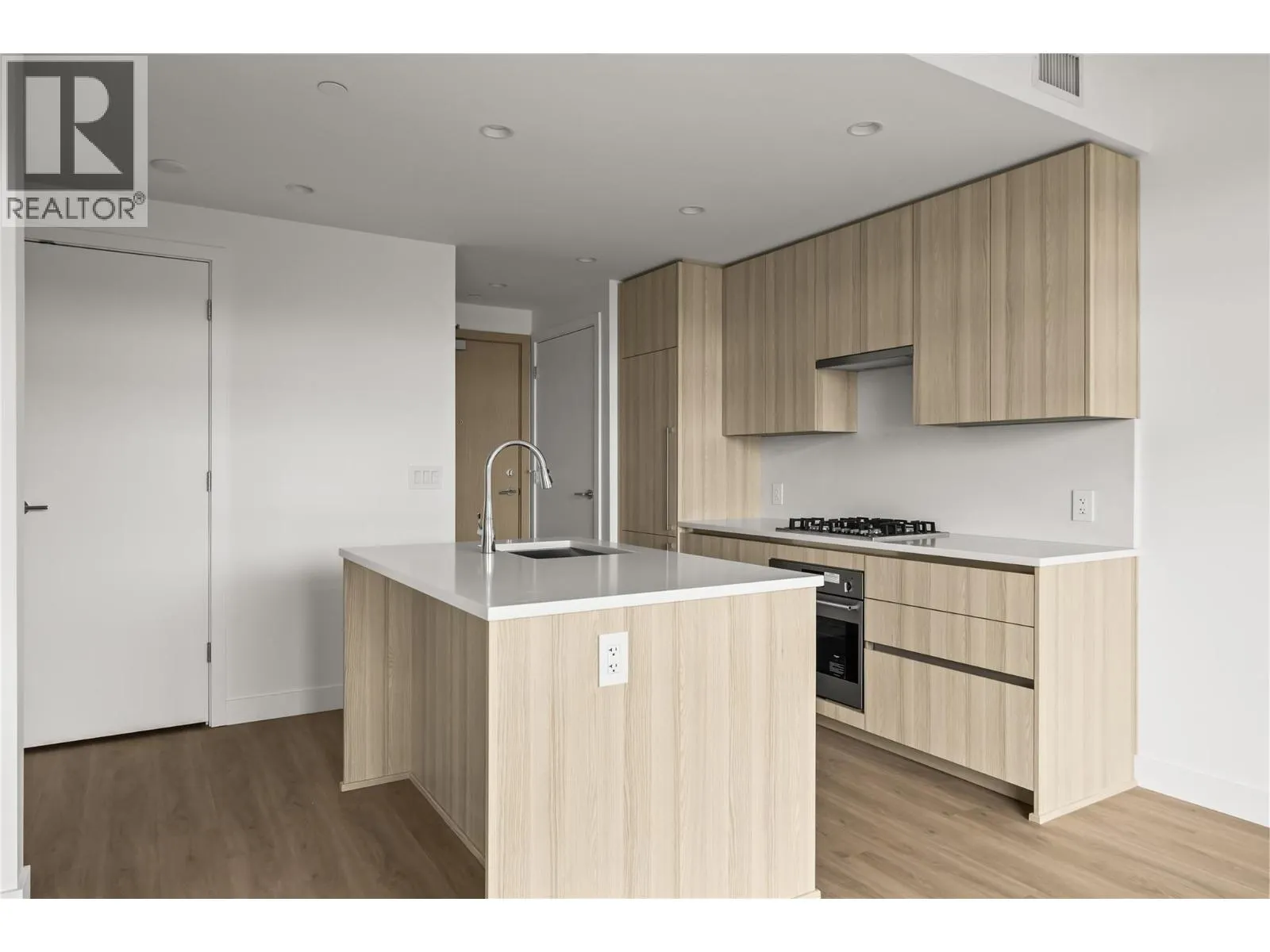 1626 Water Street Unit# 2705