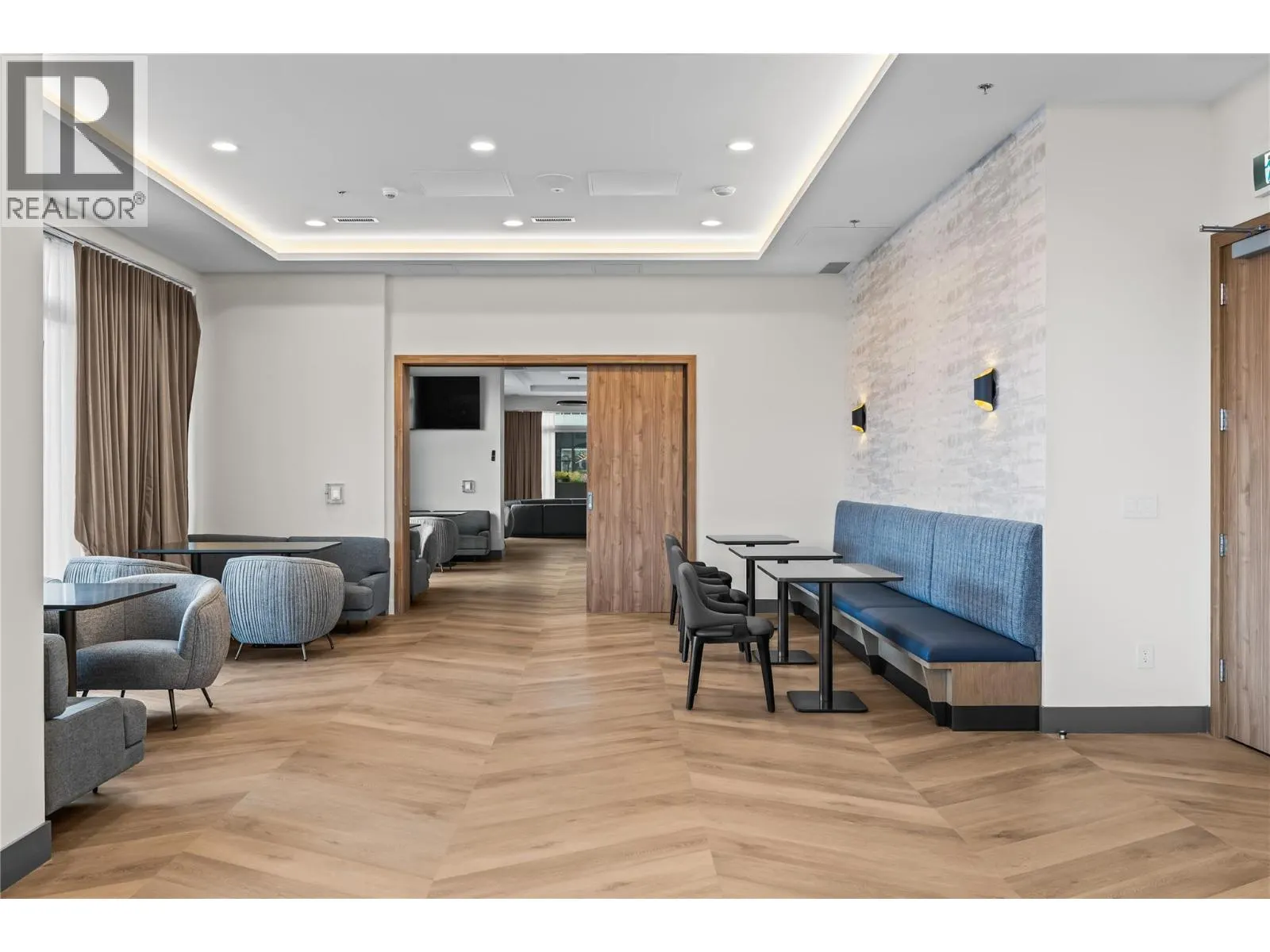1626 Water Street Unit# 2705