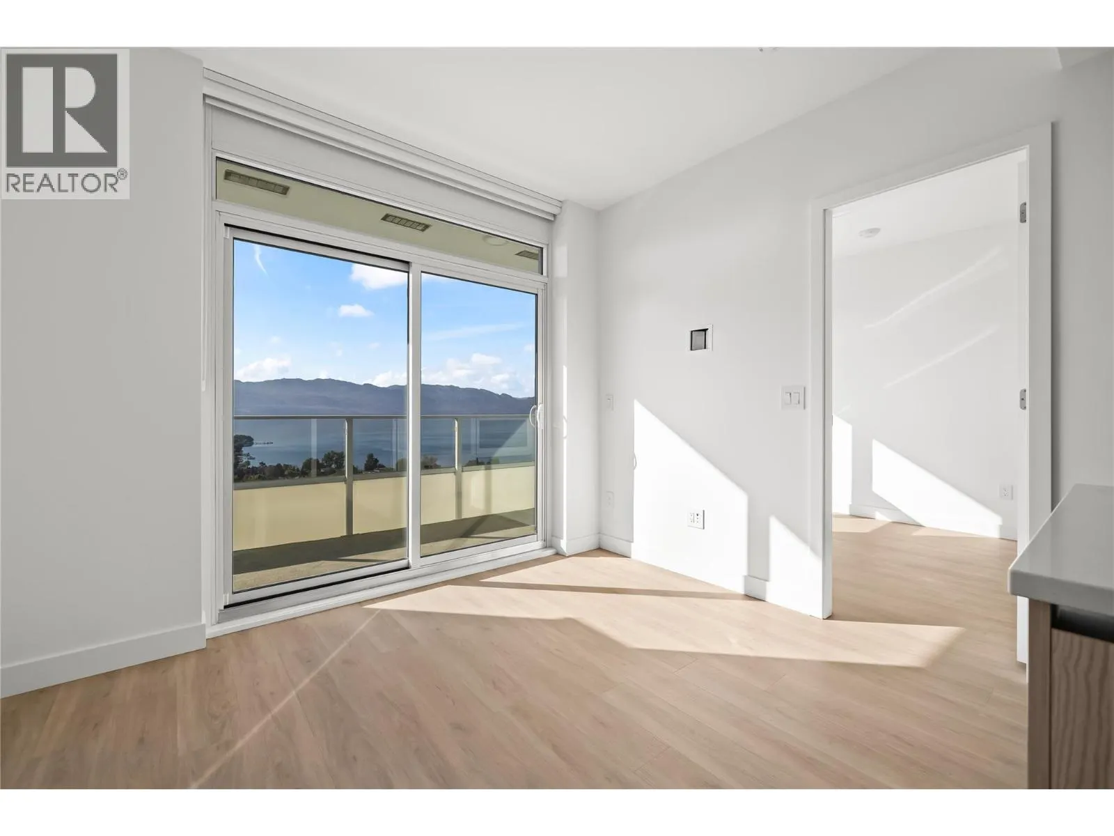1626 Water Street Unit# 2705