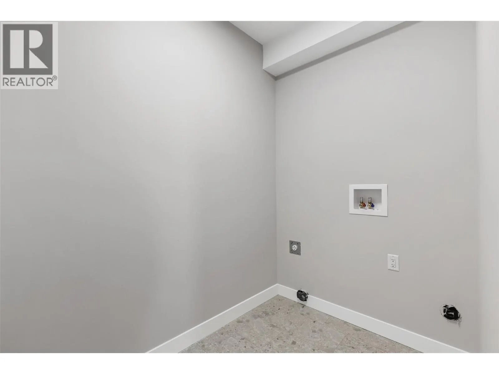 2050 Grasslands Boulevard Unit# 148