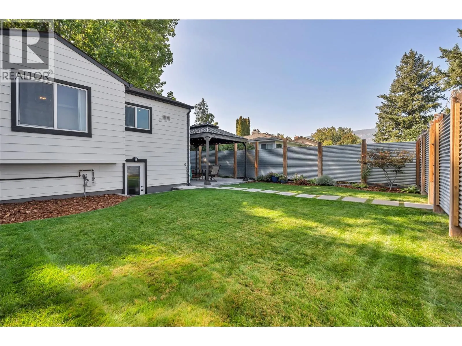 403 Scott Avenue