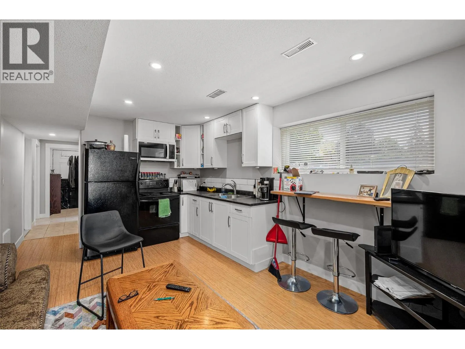 935 Thompson Road