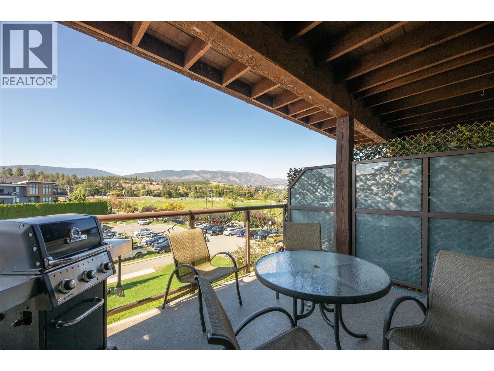 4205 Gellatly Road Unit# 301