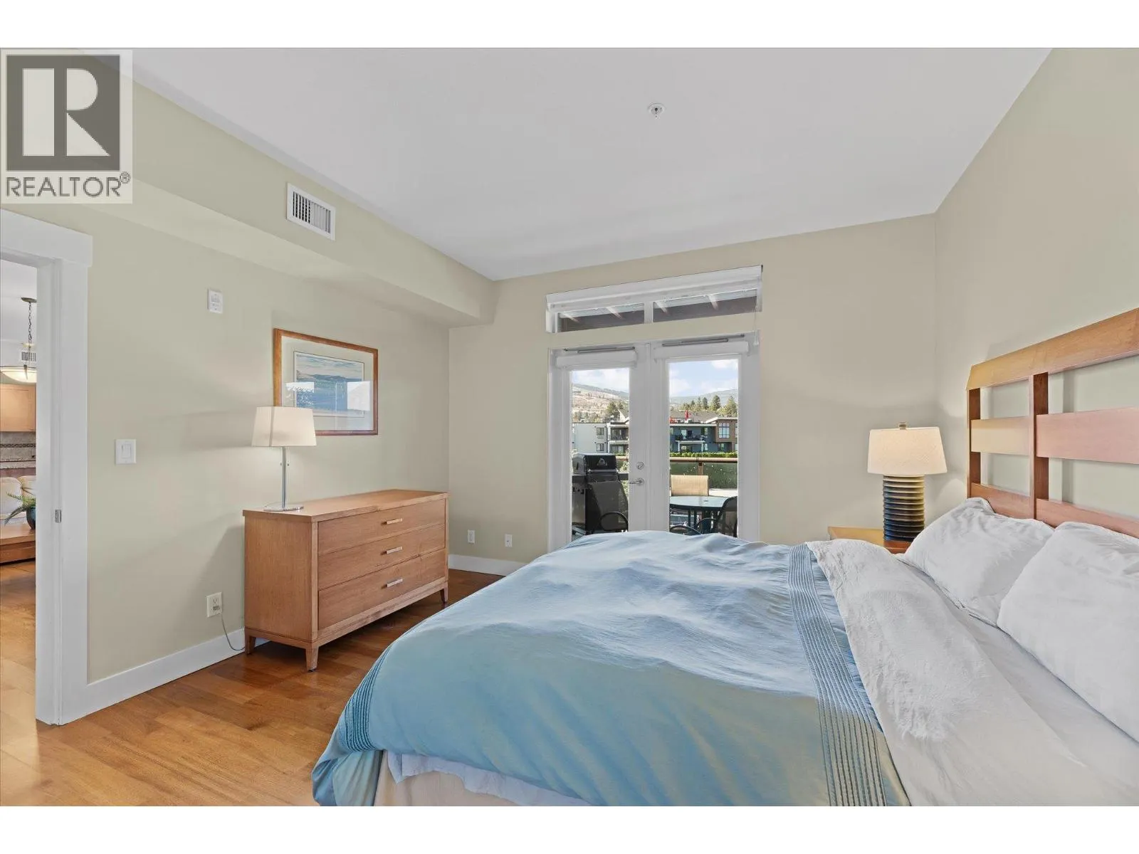 4205 Gellatly Road Unit# 301