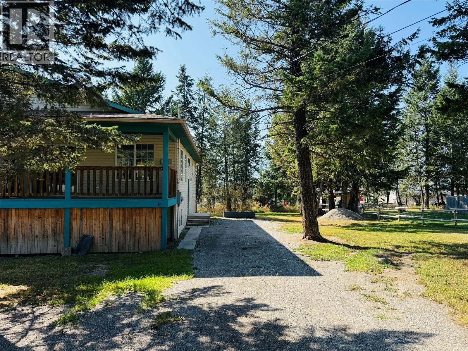 1B Wolf Crescent