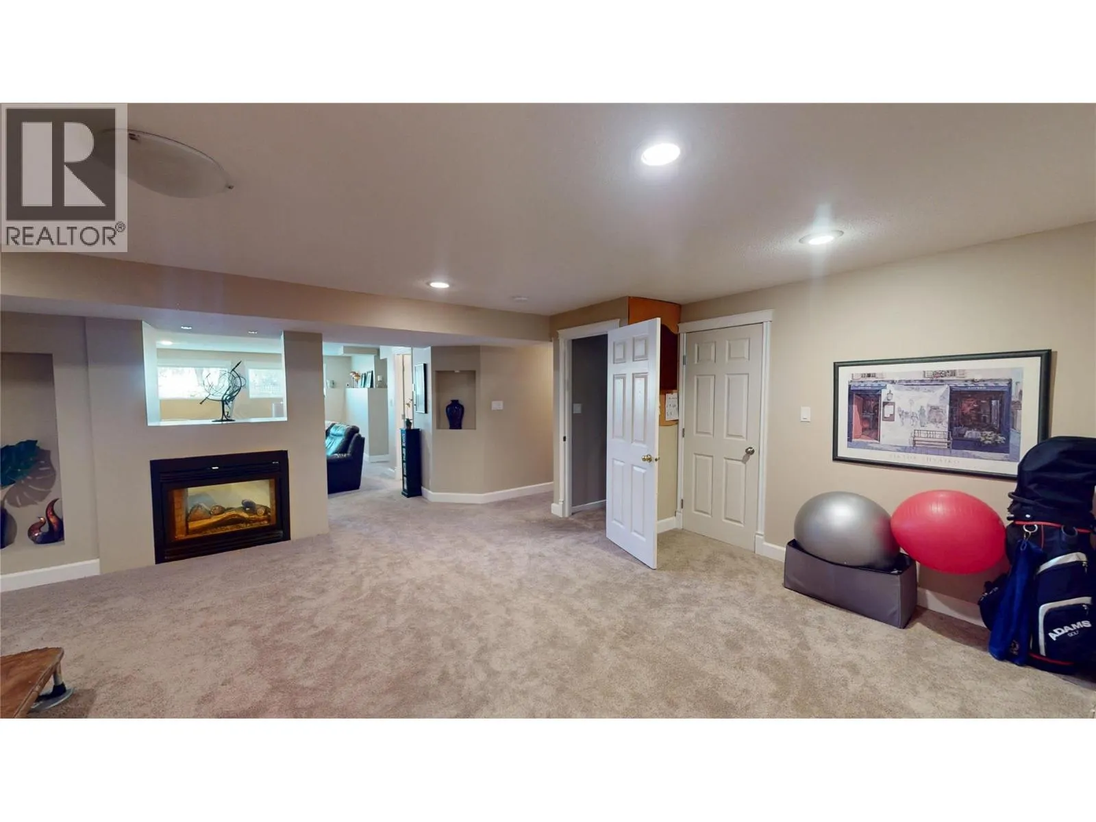 1908 12th Street S