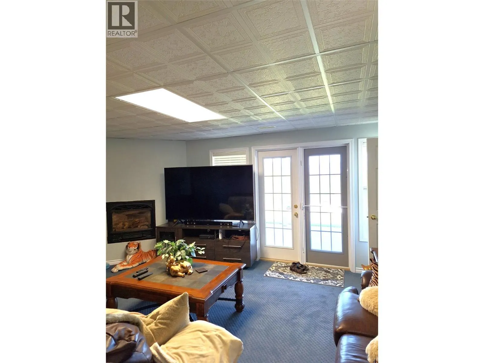 1406 Huckleberry Drive
