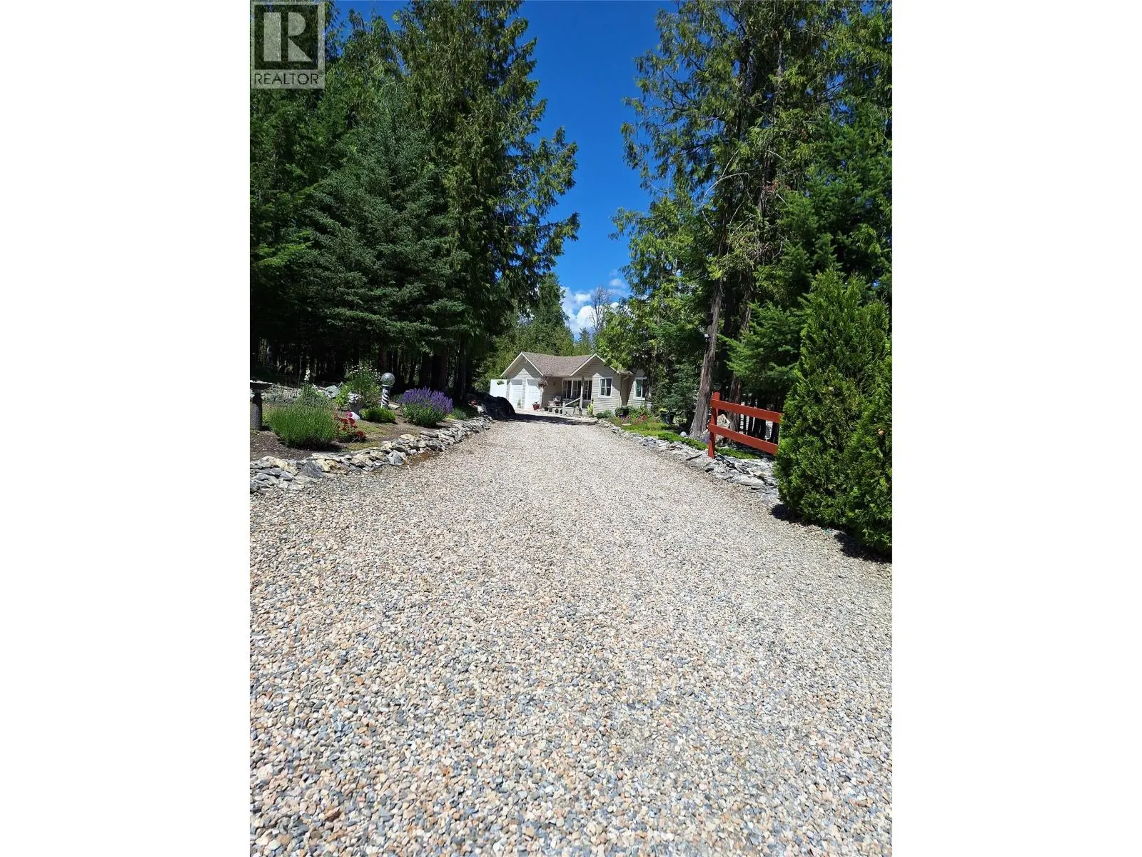 1406 Huckleberry Drive