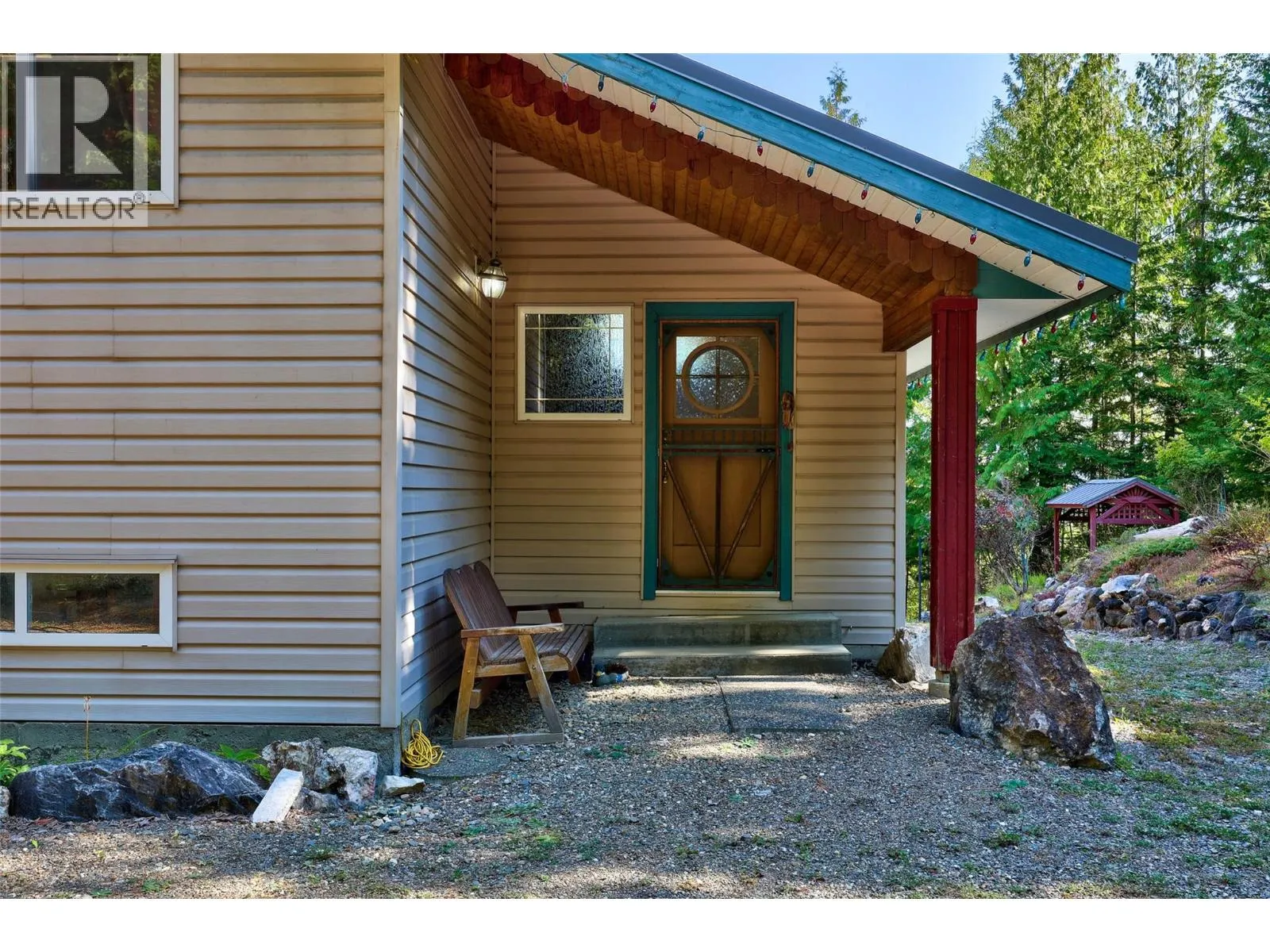 7650 Mountain Drive
