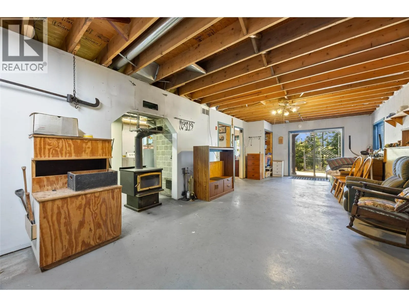 7650 Mountain Drive