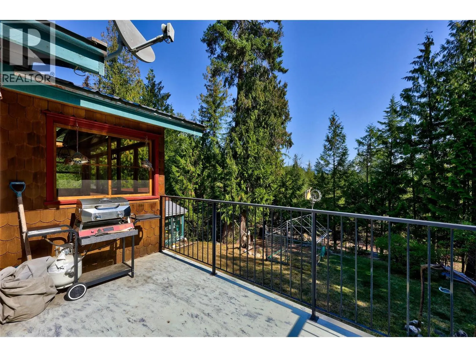 7650 Mountain Drive