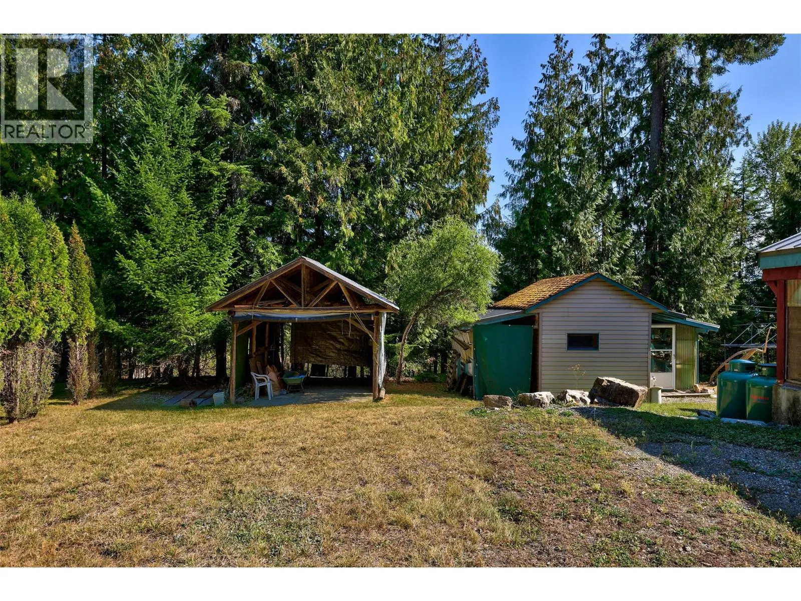 7650 Mountain Drive