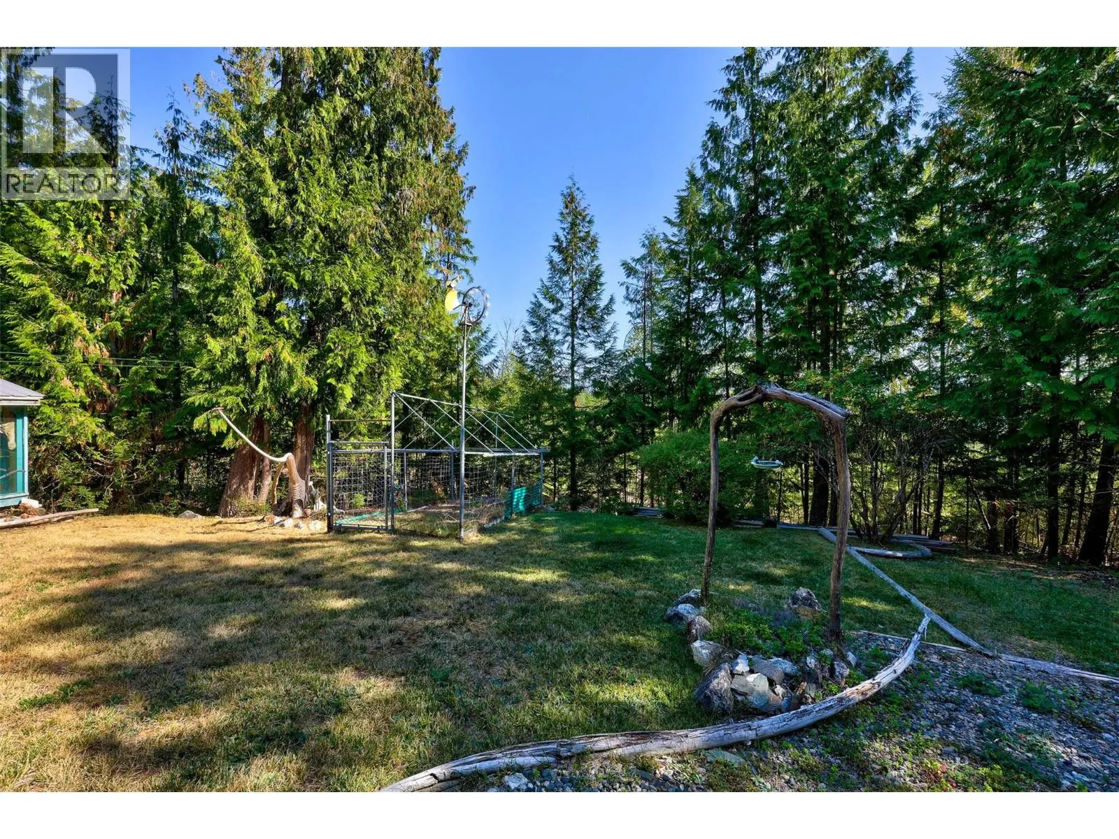 7650 Mountain Drive