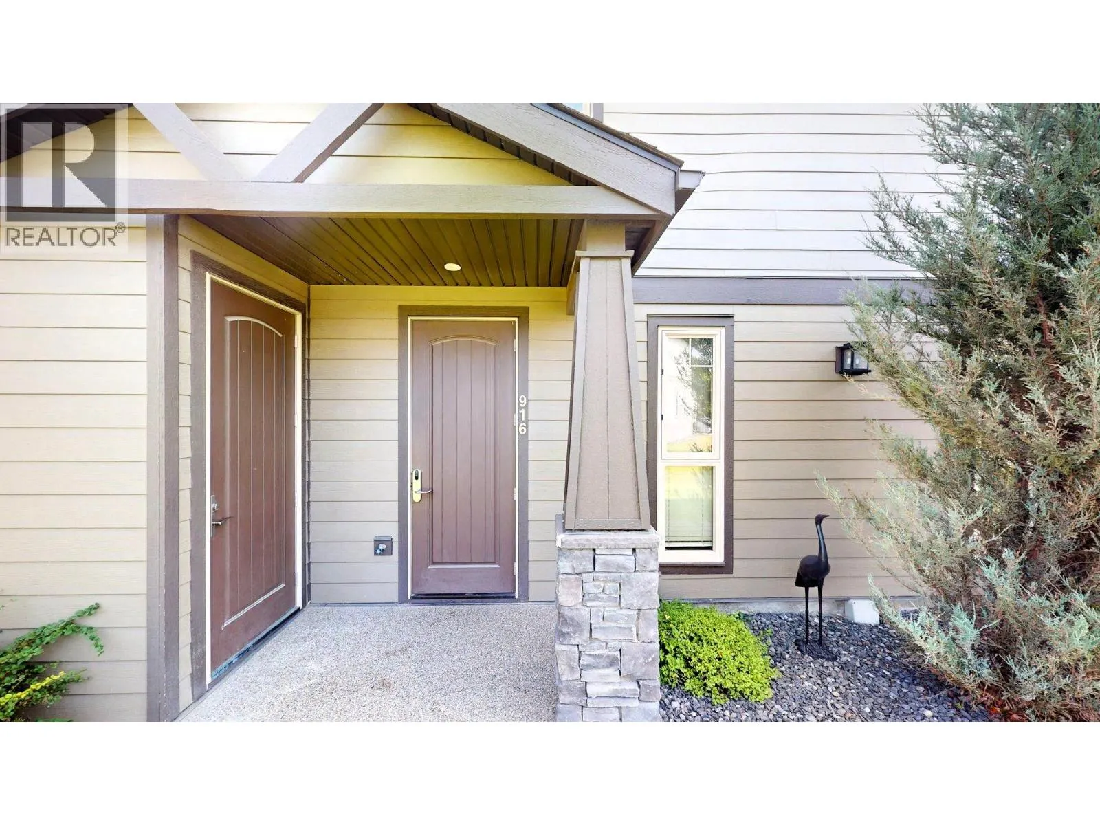 900 BIGHORN Boulevard Unit# 916 C