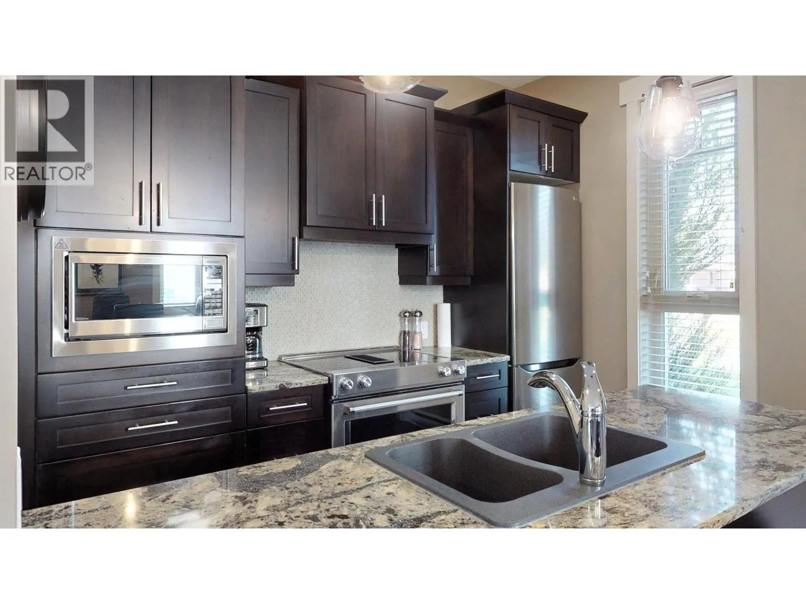 900 BIGHORN Boulevard Unit# 916 C