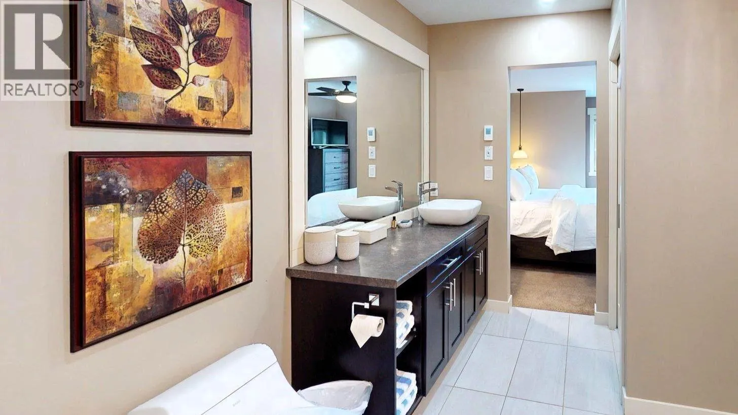 900 BIGHORN Boulevard Unit# 916 C