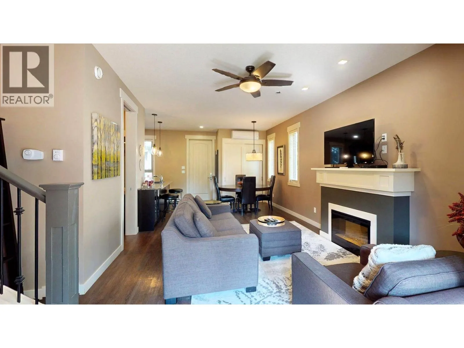 900 BIGHORN Boulevard Unit# 916 C