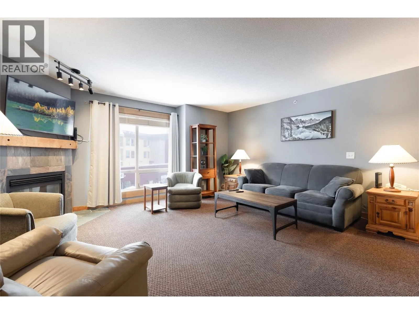 5335 Big White Road Unit# 401