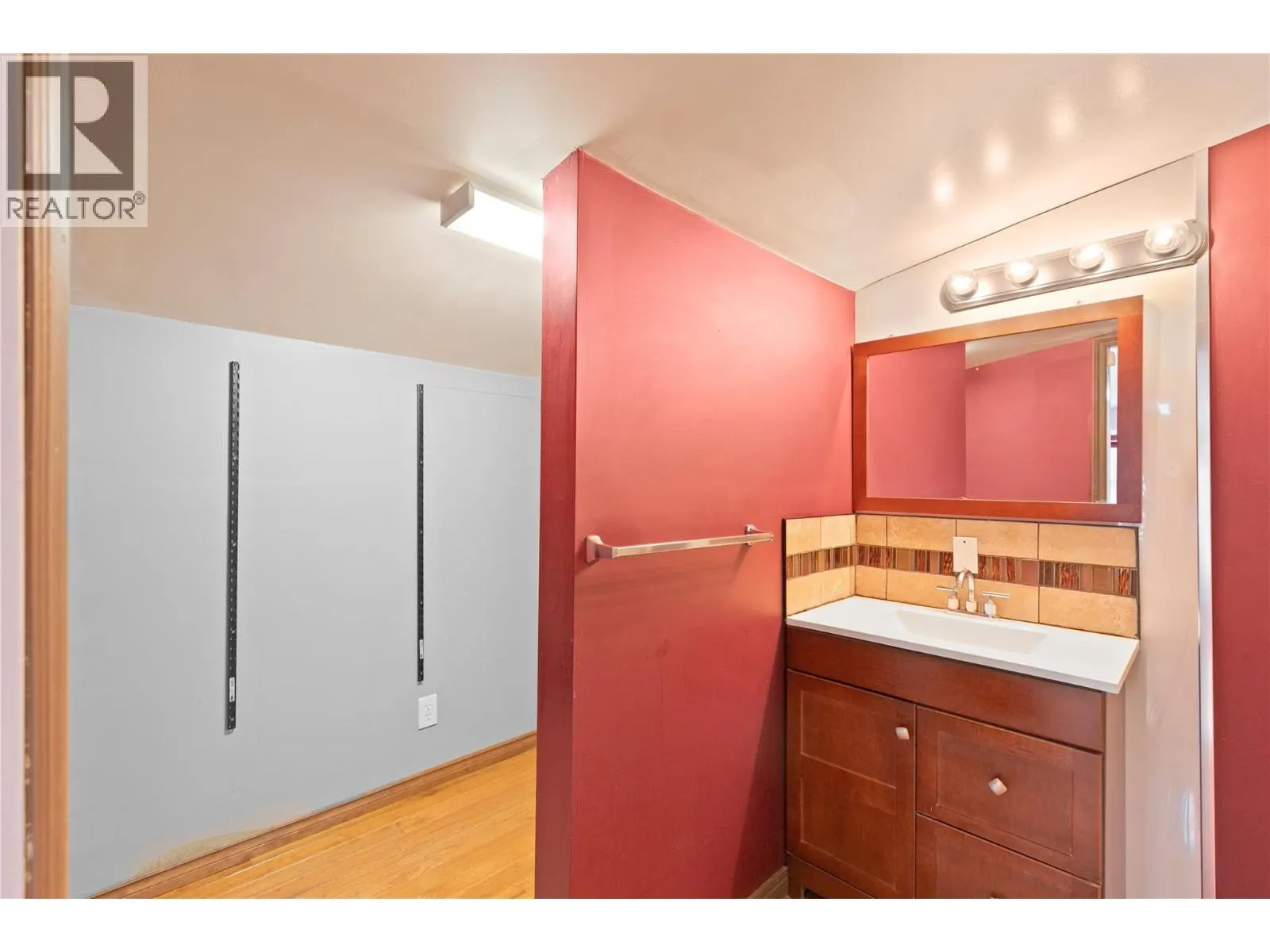 6710 Tronson Road Unit# 203