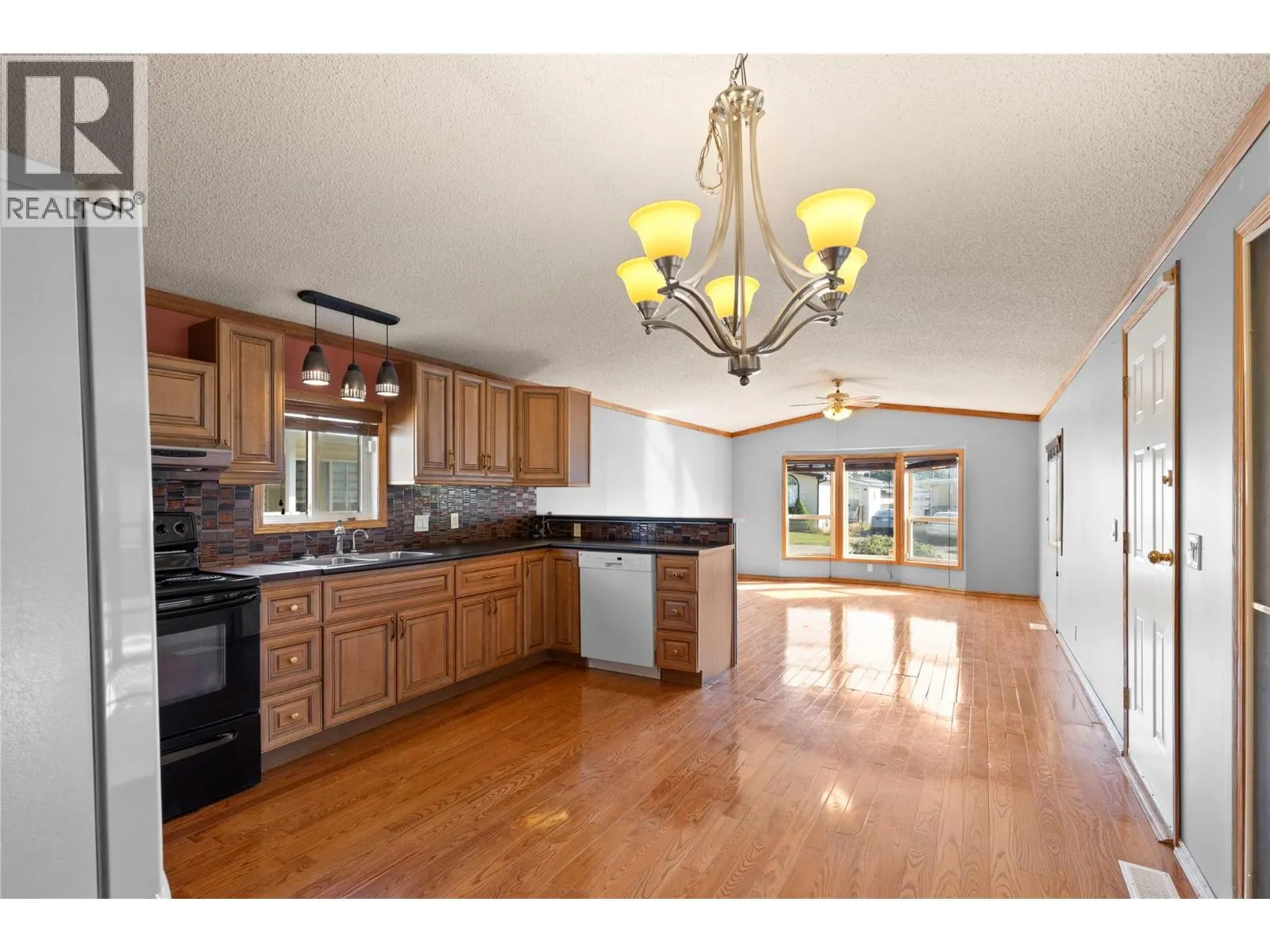 6710 Tronson Road Unit# 203