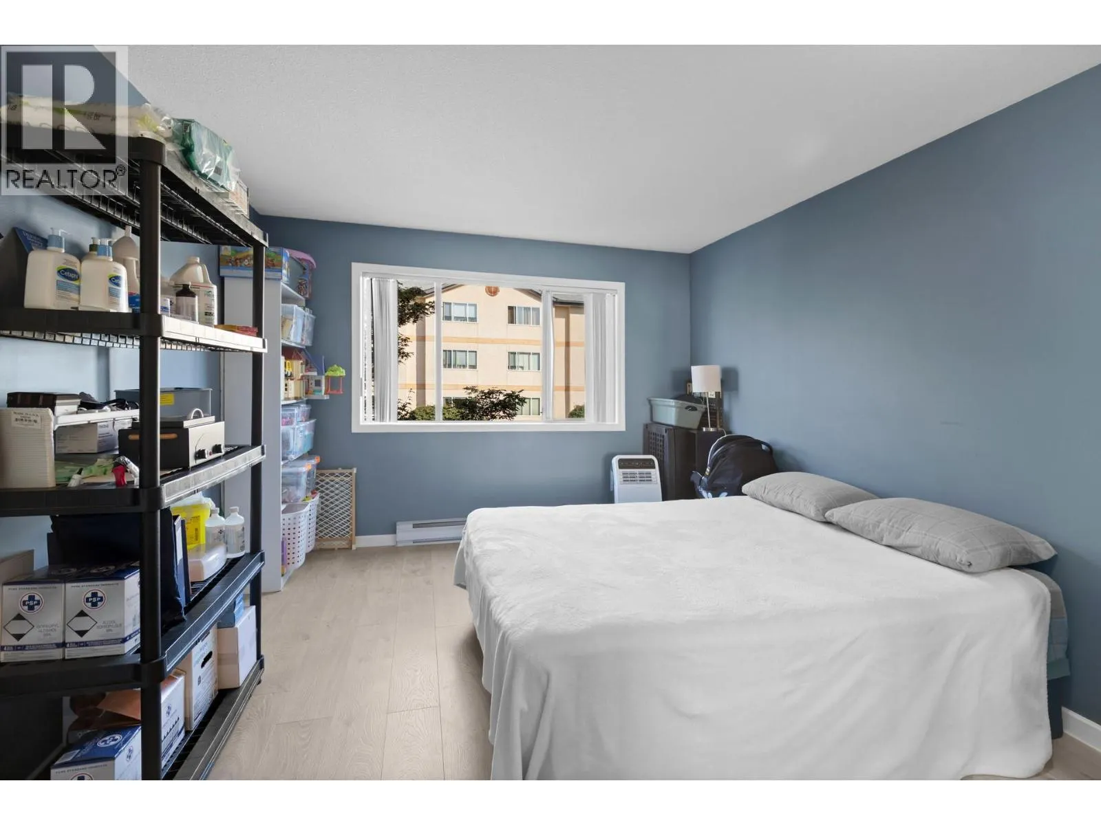 727 Houghton Road Unit# 212