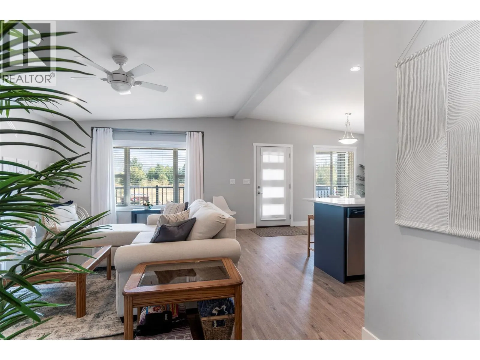 728 Elderberry Walk