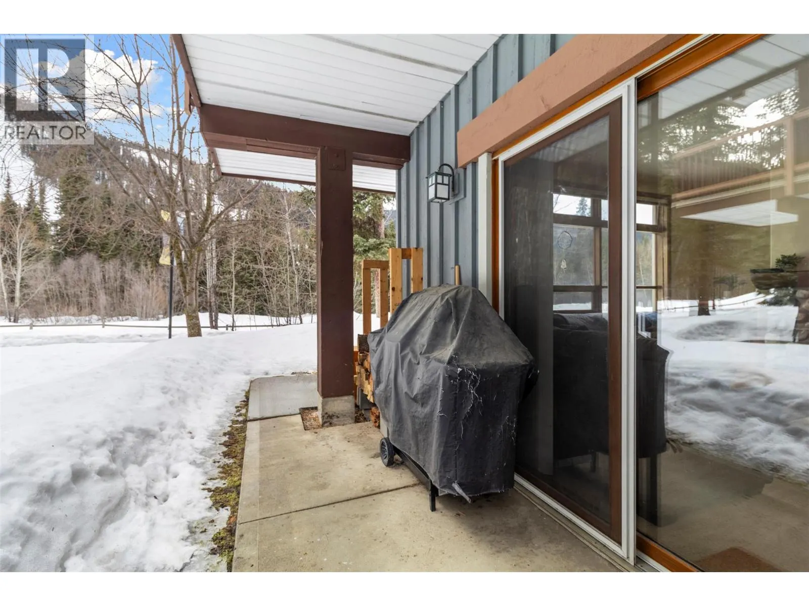 2140 Sun Peaks Road Unit# 15