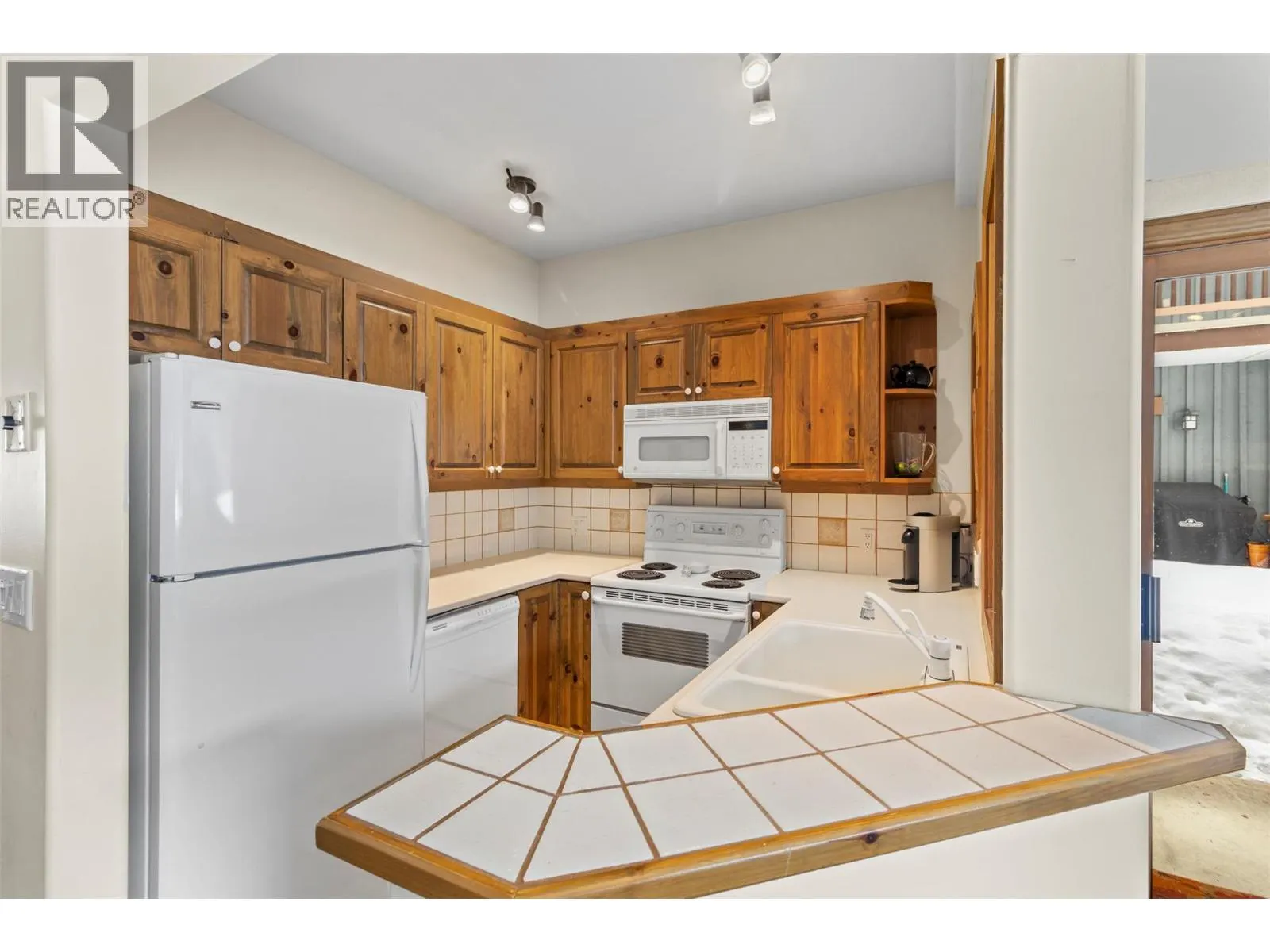 2140 Sun Peaks Road Unit# 15