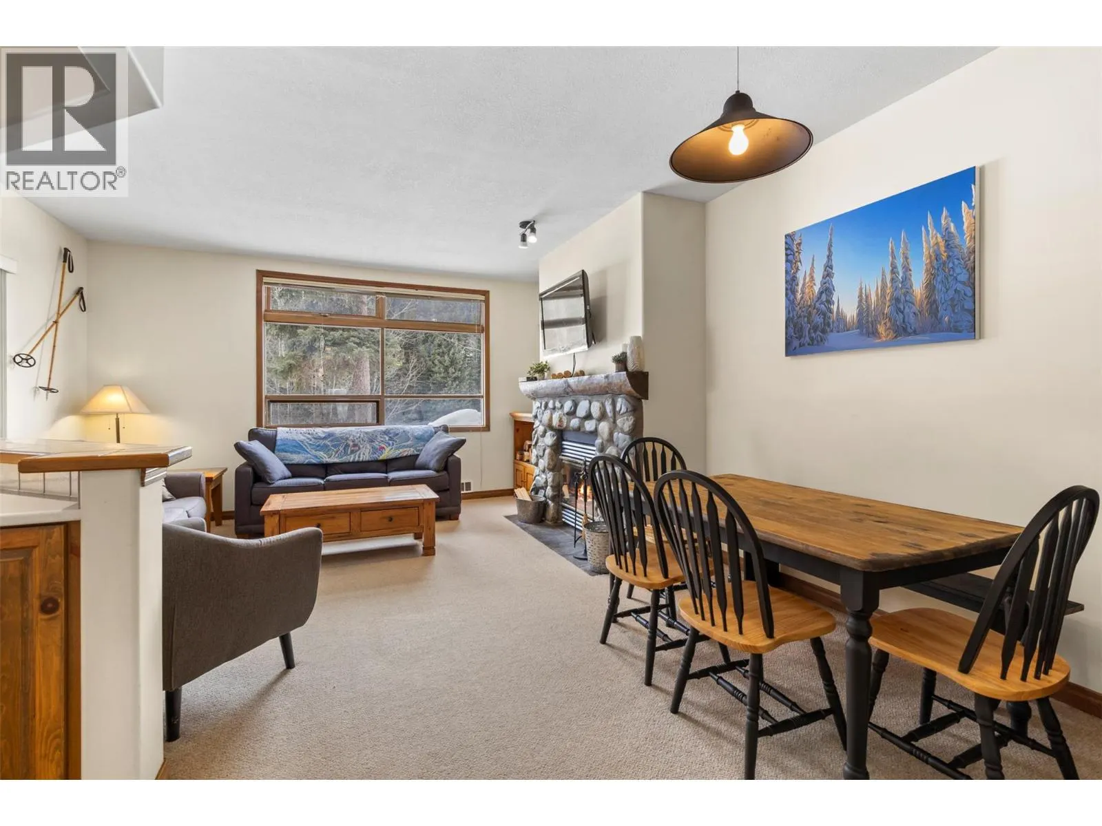 2140 Sun Peaks Road Unit# 15